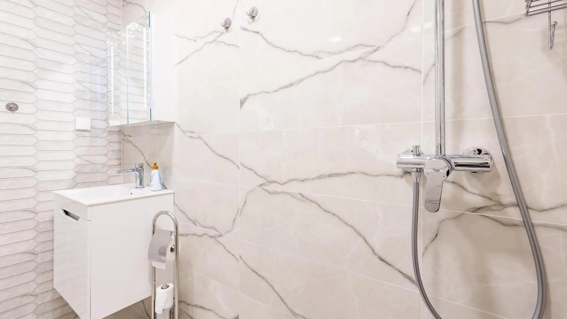 Cozy Chic Flat Stylish Center Apartment Varna